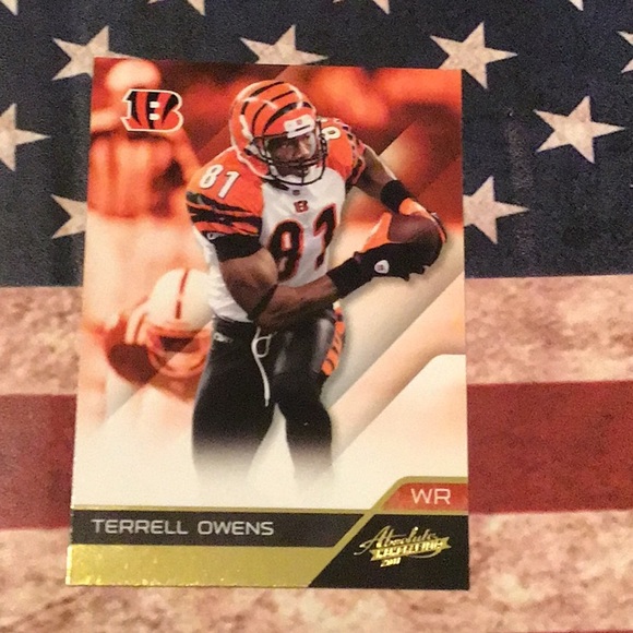 TERRELL OWENS BENGALS NFL CARD - Picture 2 of 4